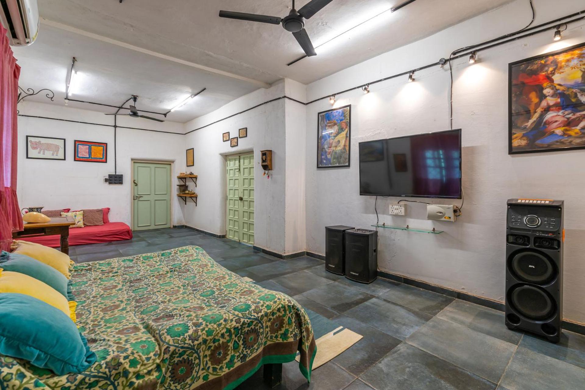 Stayvista'S Suman Vatika - Pench - Outdoor Pool, Jacuzzi, Rainshower & Terrace Khawāsa Zewnętrze zdjęcie